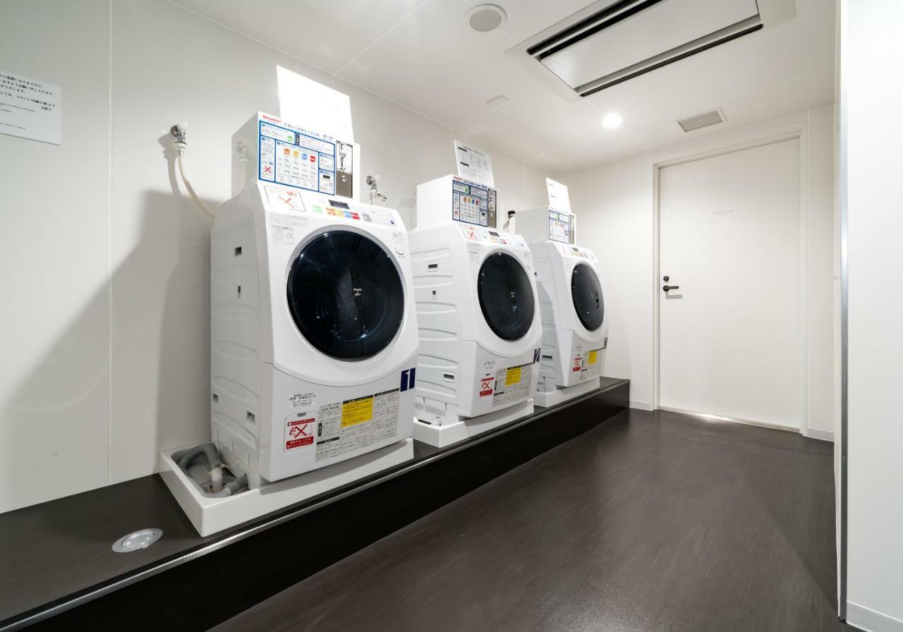 Daiwa Roynet Hotel Toyama-Ekimae Buitenkant foto