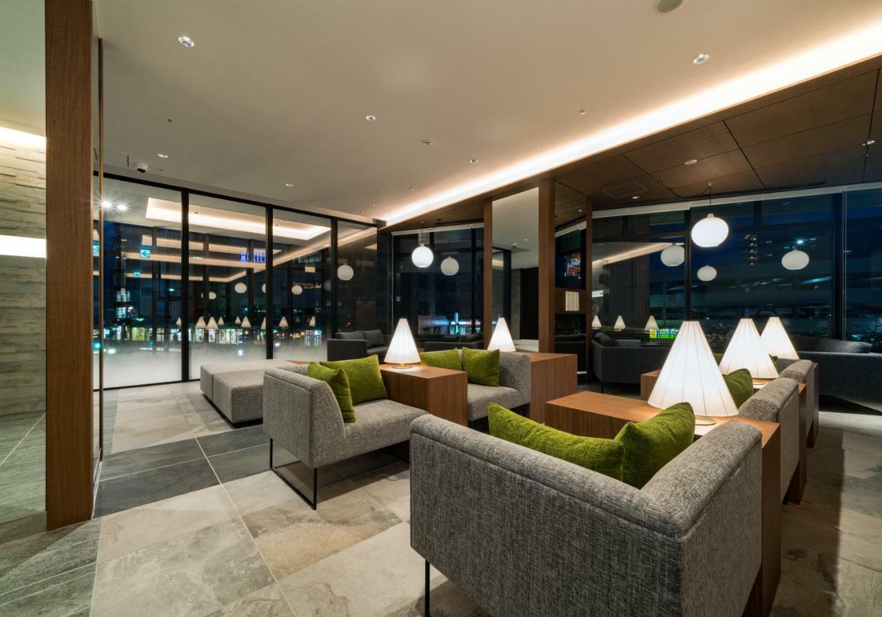Daiwa Roynet Hotel Toyama-Ekimae Buitenkant foto